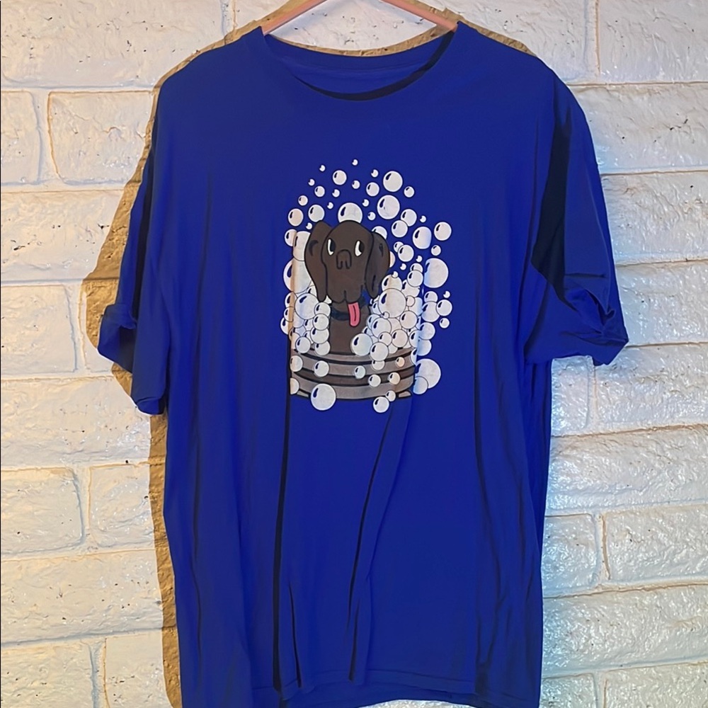 Blue Pup N Suds Graphic T-Shirt (Missing Tag)